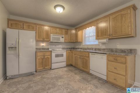 357 Tavel Rd, Warrior, AL 35180 photo 4