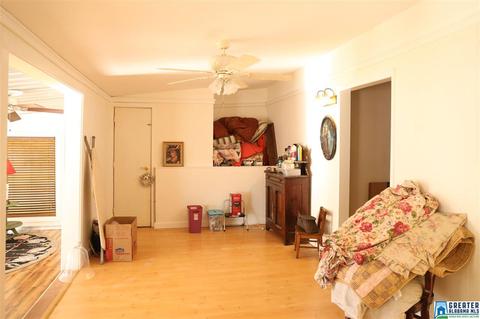 250 Riverside Dr, Clanton, AL 35046 photo 5