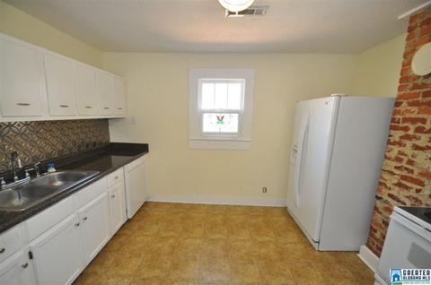 208 4th Ave E, Oneonta, AL 35121 photo 9
