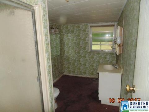 201 N 14th St, Clanton, AL 35045 photo 8