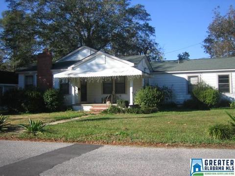 116 Louise St SW, Clanton, AL 35045 photo 1