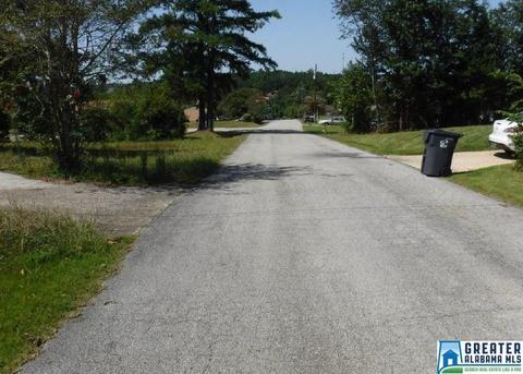 1006 Mountain Dr, Fultondale, AL 35068 photo 3