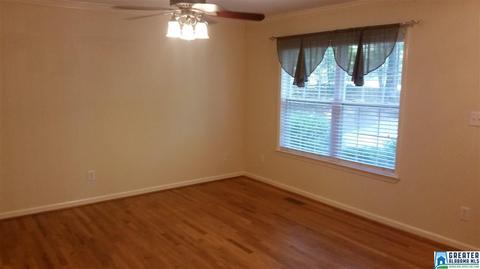 911 Burnt Pine Dr, Maylene, AL 35114 photo 2