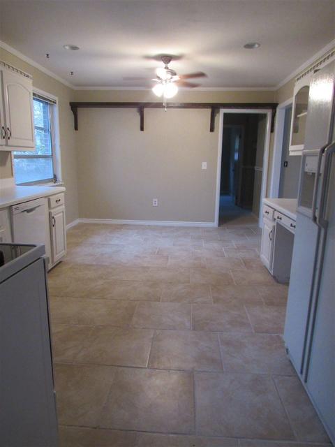 208 Lilla Ave, Clanton, AL 35045 photo 10