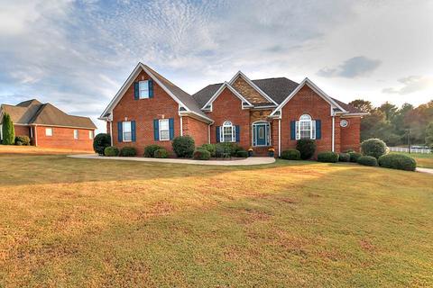 54 Valleyview Dr, Jasper, AL 35504 photo 1