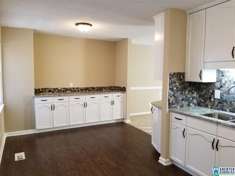107 Maple St, Maylene, AL 35114 photo 5