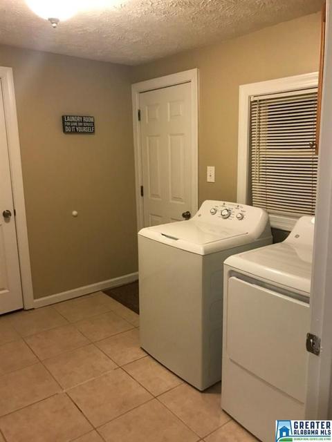 1305 4th Ave N, Clanton, AL 35045 photo 2