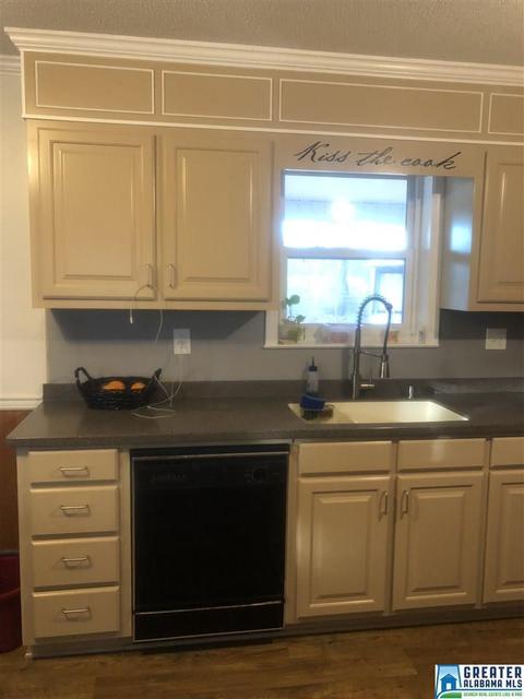 308 Debra Ave, Clanton, AL 35045 photo 3