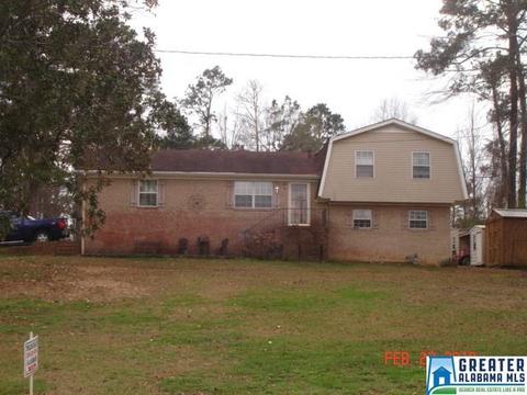 601 Pineview Rd, Clanton, AL 35045 photo 1