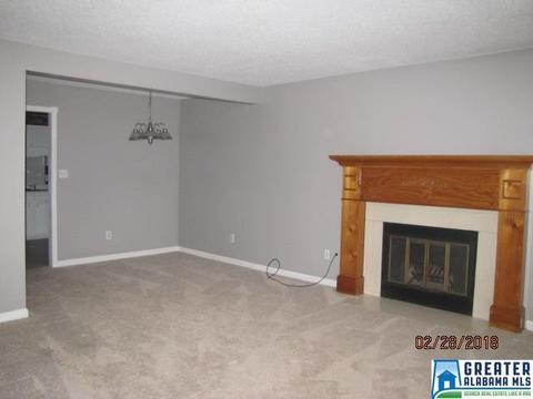 1519 Applegate Ln, Alabaster, AL 35007 photo 2