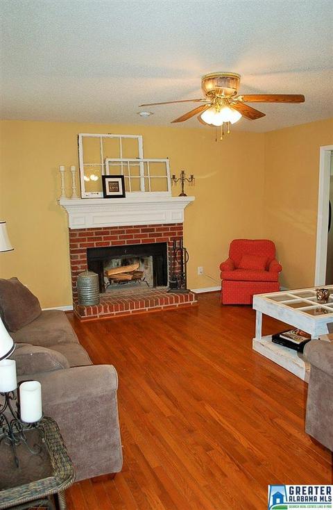 2140 Corner Rd, Warrior, AL 35180 photo 4