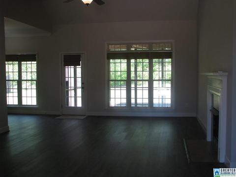 421 Ramsgate Dr, Maylene, AL 35114 photo 4