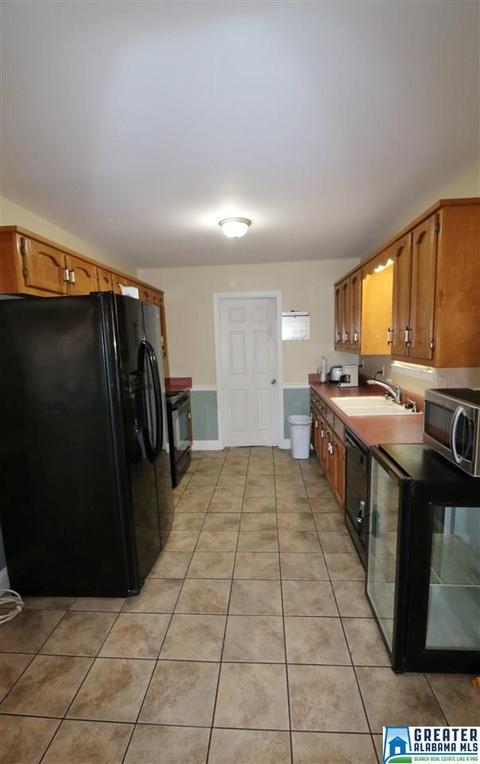 263 Cove Point Dr, Riverside, AL 35135 photo 6