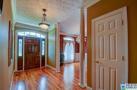 209 Buck Cir, Clanton, AL 35045 photo 2