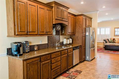 1306 Eagles Ln, Jasper, AL 35504 photo 3