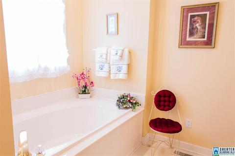 1306 Eagles Ln, Jasper, AL 35504 photo 5