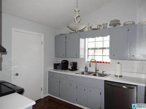 5260 Memory Ln, Mount Olive, AL 35117 photo 7