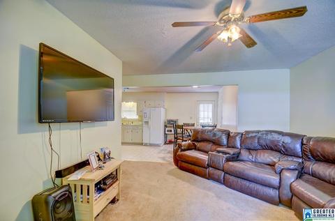 307 Debra Ave, Clanton, AL 35045 photo 4