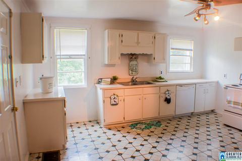 1683 Corner Rd, Warrior, AL 35180 photo 13