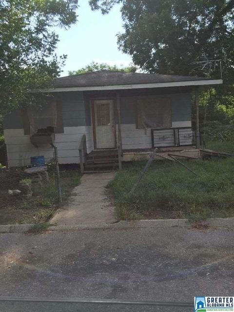 204 Wade St, Clanton, AL 35045 photo 1