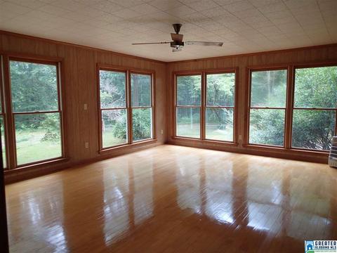 404 Phillips Dr, Vincent, AL 35178 photo 5