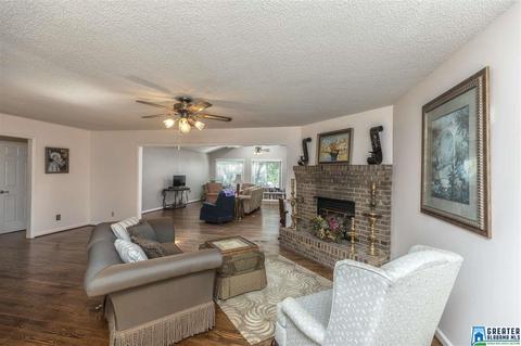 708 Cove Point Dr, Riverside, AL 35135 photo 17