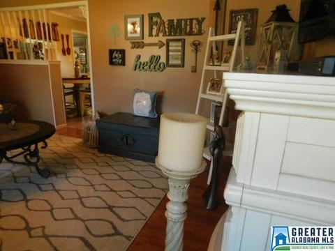 52 Crest Dr, Dora, AL 35062 photo 3