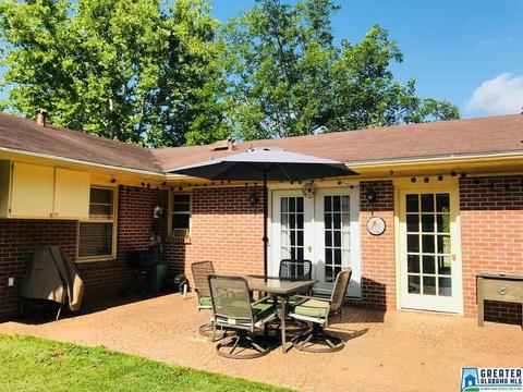 110 Lilla Ave, Clanton, AL 35045 photo 2