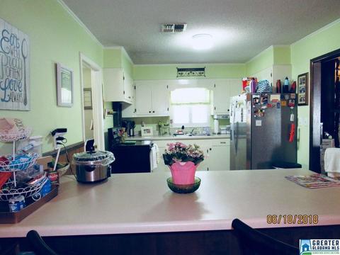 110 Lilla Ave, Clanton, AL 35045 photo 4