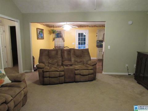 209 Ann Ave, Clanton, AL 35045 photo 11