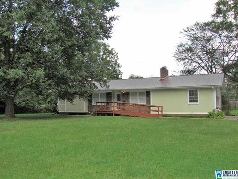 501 Mccullars Dr, Weaver, AL 36277 photo 1