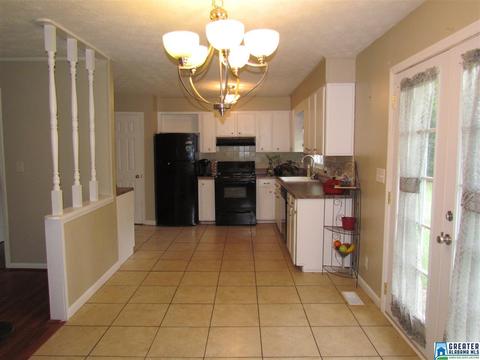 501 Mccullars Dr, Weaver, AL 36277 photo 8