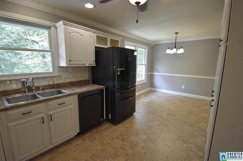 1028 Spring Trl, Warrior, AL 35180 photo 6