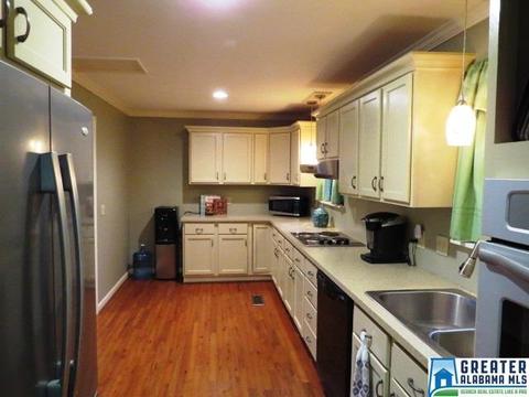 101 Cape Cod Cir, Alabaster, AL 35007 photo 4