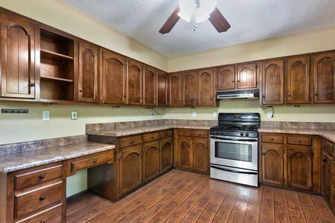 1850 Hamilton Rd, Pelham, AL 35124 photo 18