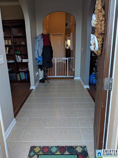 6038 Overlook Ln, Bessemer, AL 35022 photo 2
