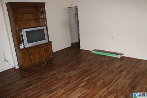 185 Maylene Ln, Maylene, AL 35114 photo 2