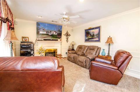 1823 Glendale Dr, Clanton, AL 35045 photo 3