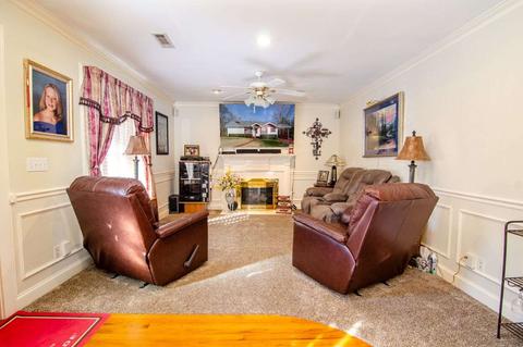 1823 Glendale Dr, Clanton, AL 35045 photo 2