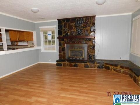 305 7th St E, Jasper, AL 35501 photo 2