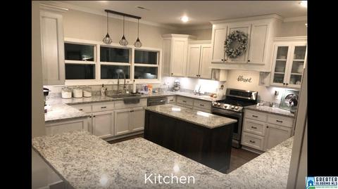 431 Forest Cir, Warrior, AL 35180 photo 4