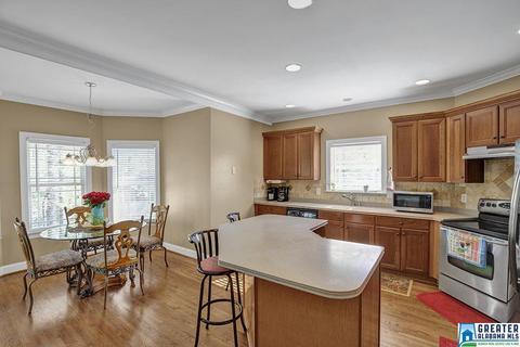 228 Grande View Cir, Maylene, AL 35114 photo 4