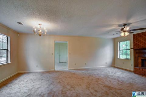 1509 Lee Ave, Clanton, AL 35045 photo 3