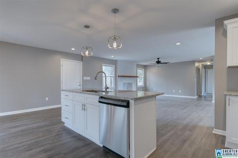 491 Echo Trl, Warrior, AL 35180 photo 10
