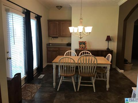 100 Battle Cir, Clanton, AL 35045 photo 5