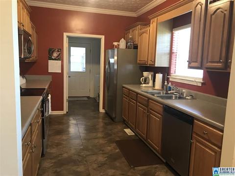 100 Battle Cir, Clanton, AL 35045 photo 6