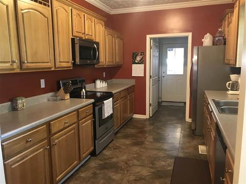 100 Battle Cir, Clanton, AL 35045 photo 7
