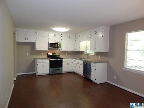 1474 Echo Trl, Warrior, AL 35180 photo 8