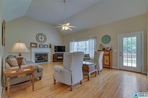 155 Hope St, Clanton, AL 35045 photo 10