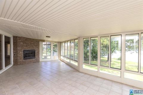 741 Coves Point Dr, Riverside, AL 35135 photo 8